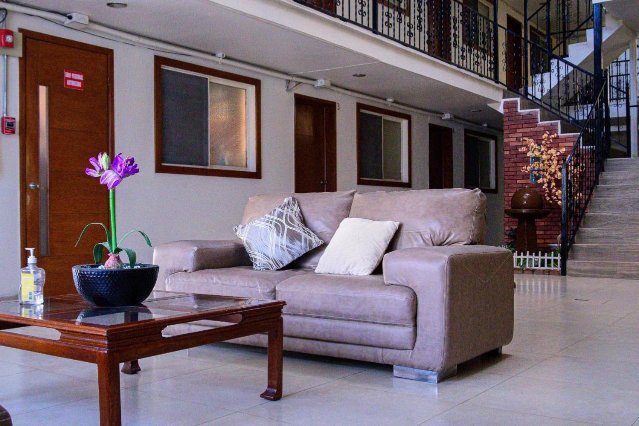 Hotel Acuario En Ocotlan Exterior photo